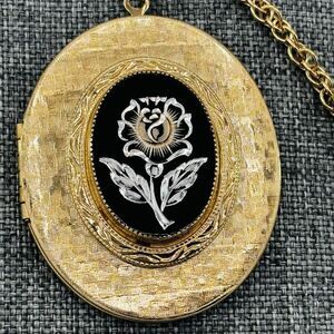 VTG AMCO 14K Gold Overlay Locket Pendant Necklace Hand Chiseled Floral 24" Chain